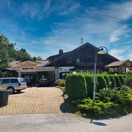 Gaestehaus Auf Der Hoehe * Keutschach am See