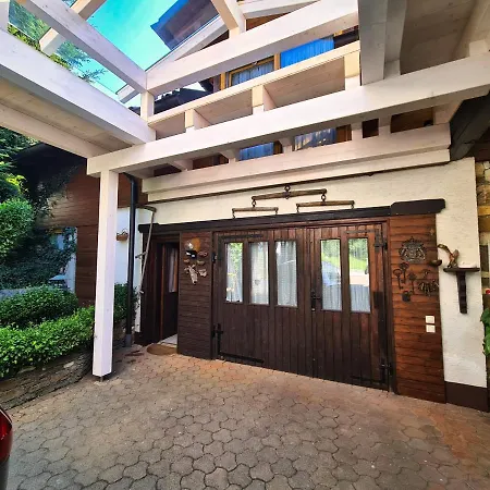 아파트 Gaestehaus Auf Der Hoehe 코이차흐 암 제