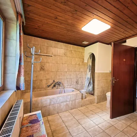 Gaestehaus Auf Der Hoehe Apartment *