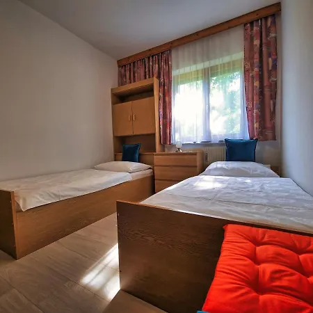 Gaestehaus Auf Der Hoehe Apartman *