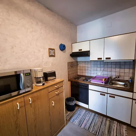 Apartment Gaestehaus Auf Der Hoehe *
