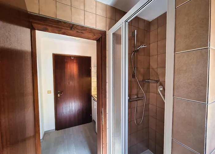 Gaestehaus Auf Der Hoehe Keutschach am See